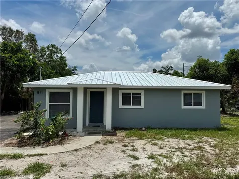 811 24th Street Court E Bradenton FL 34208