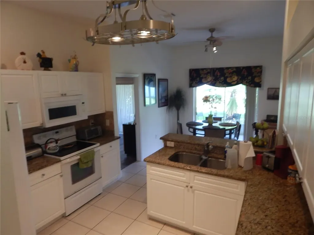 29413 Caddyshack Lane San Antonio FL 33576