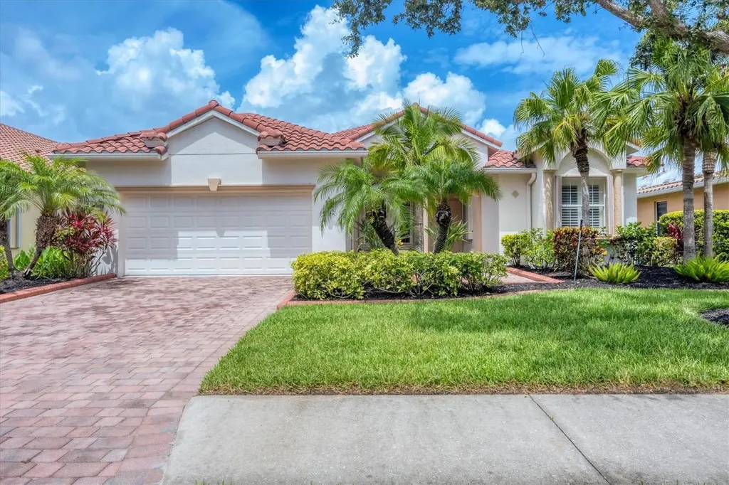 6312 41st Court E Sarasota FL 34243