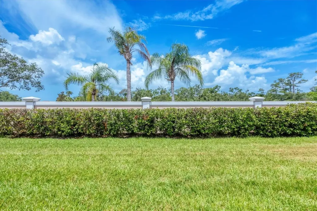 6312 41st Court E Sarasota FL 34243