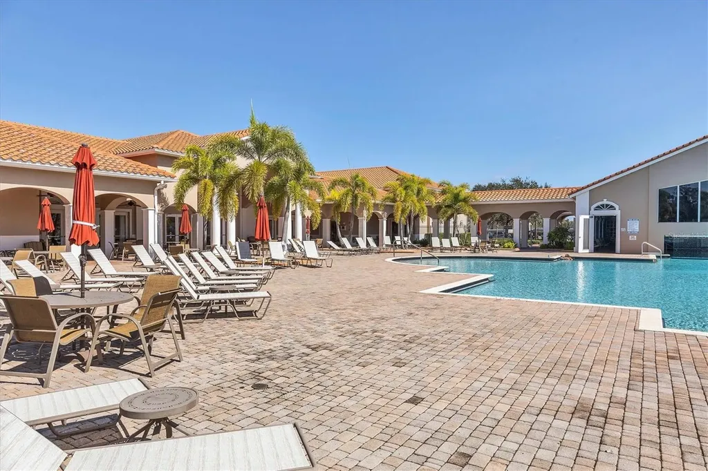 6312 41st Court E Sarasota FL 34243