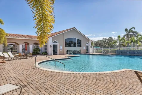 6312 41st Court E Sarasota FL 34243