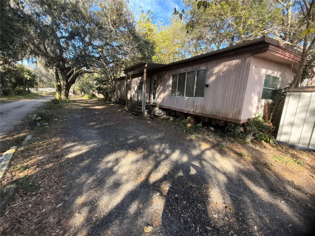 130 Forest Avenue Davenport FL 33837