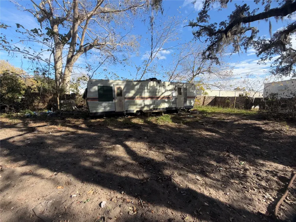 130 Forest Avenue Davenport FL 33837