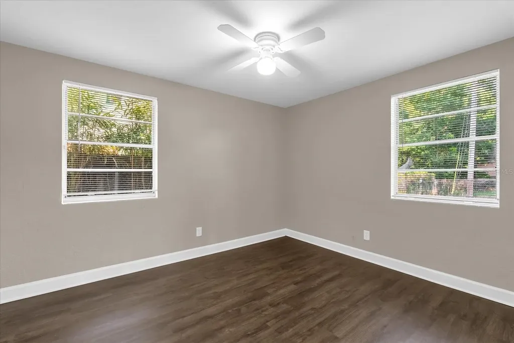 461 Brentwood Drive Daytona Beach FL 32117