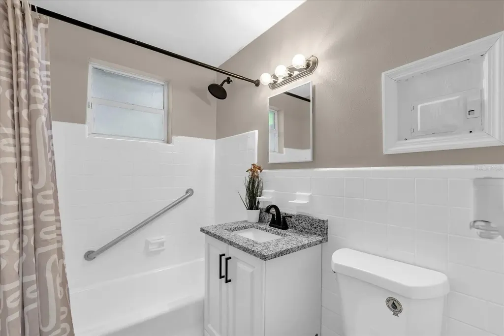 461 Brentwood Drive Daytona Beach FL 32117