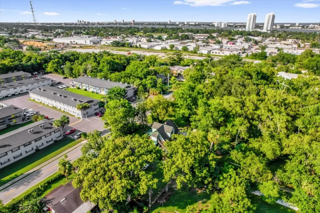 461 Brentwood Drive Daytona Beach FL 32117