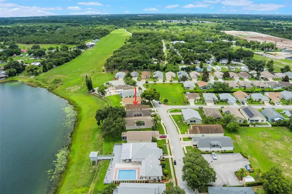 464 Lake Suzanne Drive Lake Wales FL 33859