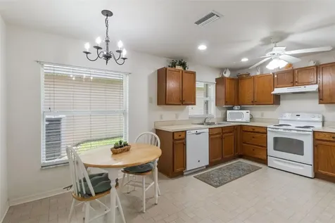 464 Lake Suzanne Drive Lake Wales FL 33859