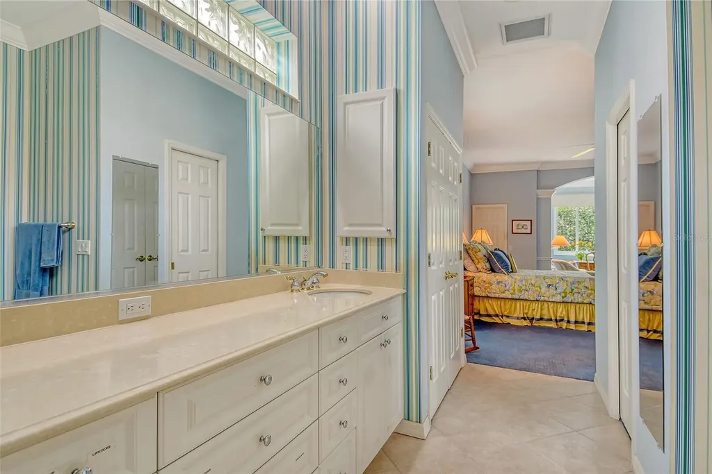 4132 Brookpointe Court Sarasota FL 34238