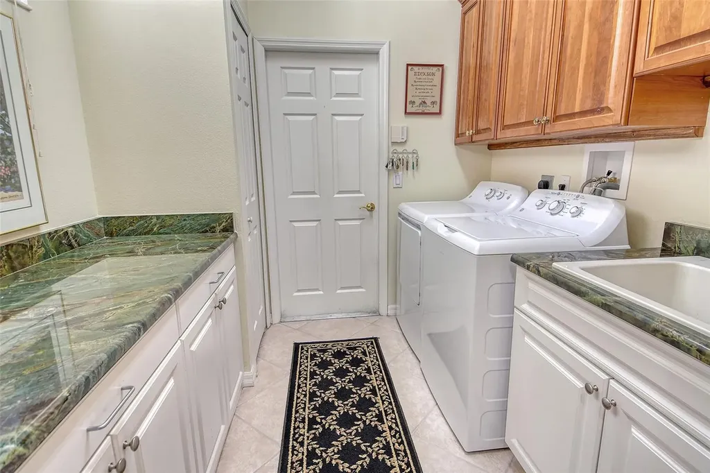 4132 Brookpointe Court Sarasota FL 34238