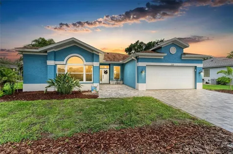 220 39th Street NE Bradenton FL 34208