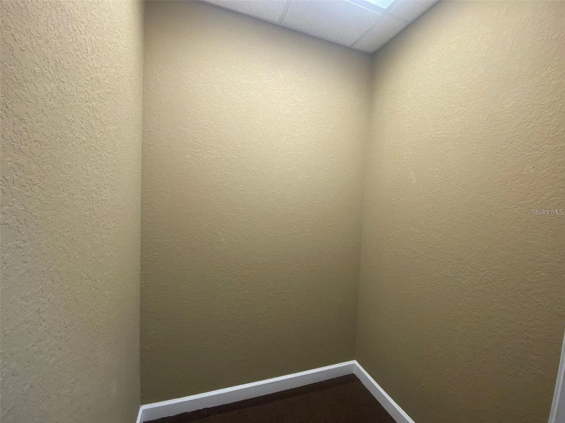 1826 N Alafaya Trail Orlando FL 32826
