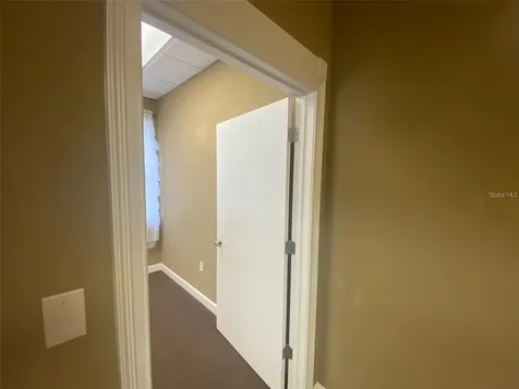 1826 N Alafaya Trail Orlando FL 32826