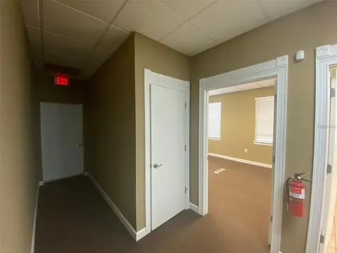 1826 N Alafaya Trail Orlando FL 32826