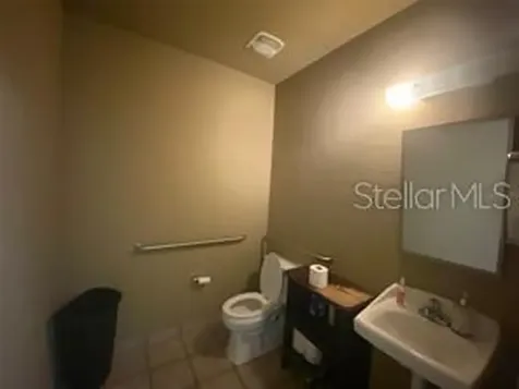 1826 N Alafaya Trail Orlando FL 32826