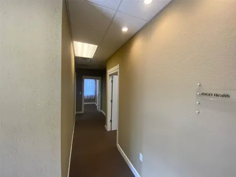 1826 N Alafaya Trail Orlando FL 32826