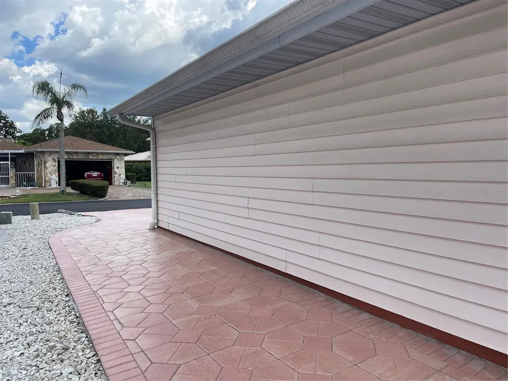 20971 Negril Court Lutz FL 33558