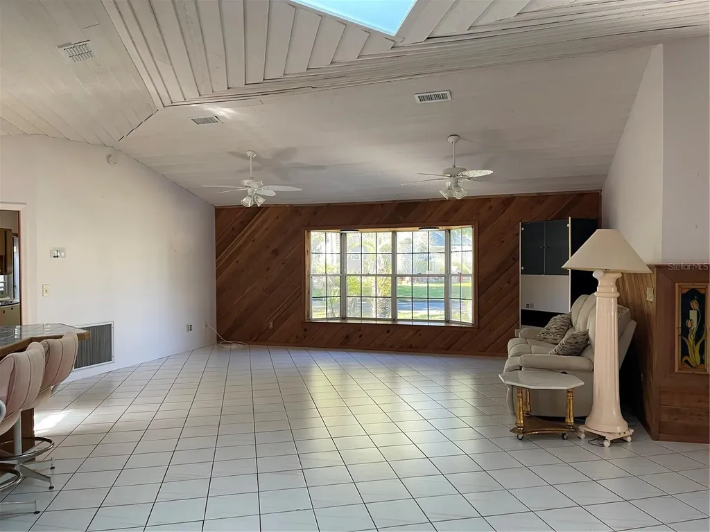 20971 Negril Court Lutz FL 33558