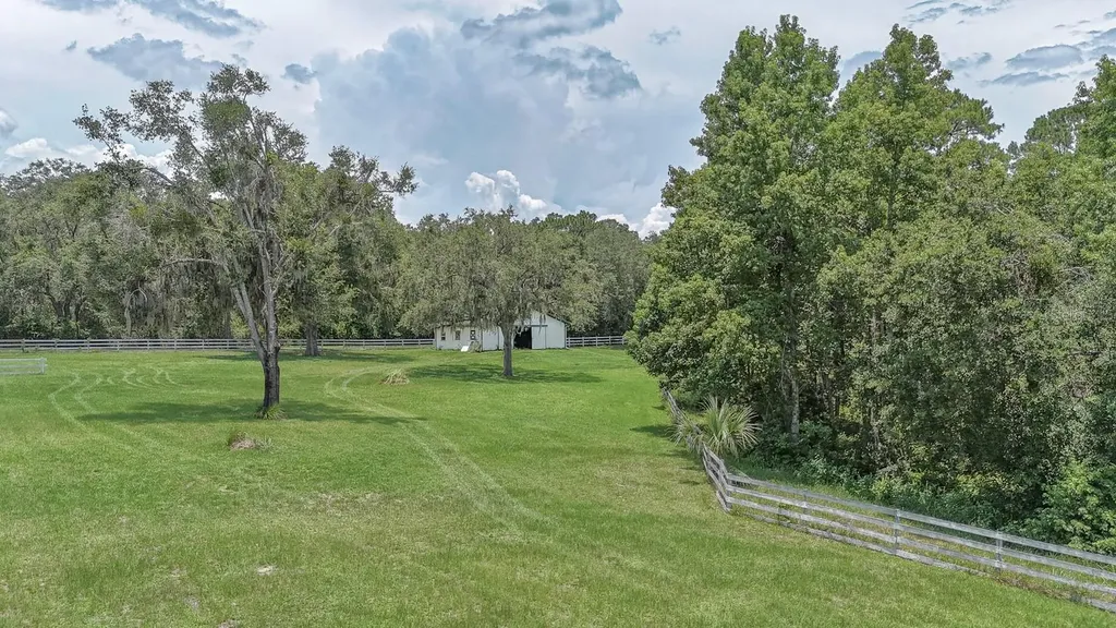 32025 Timberlake Drive Mount Dora FL 32757