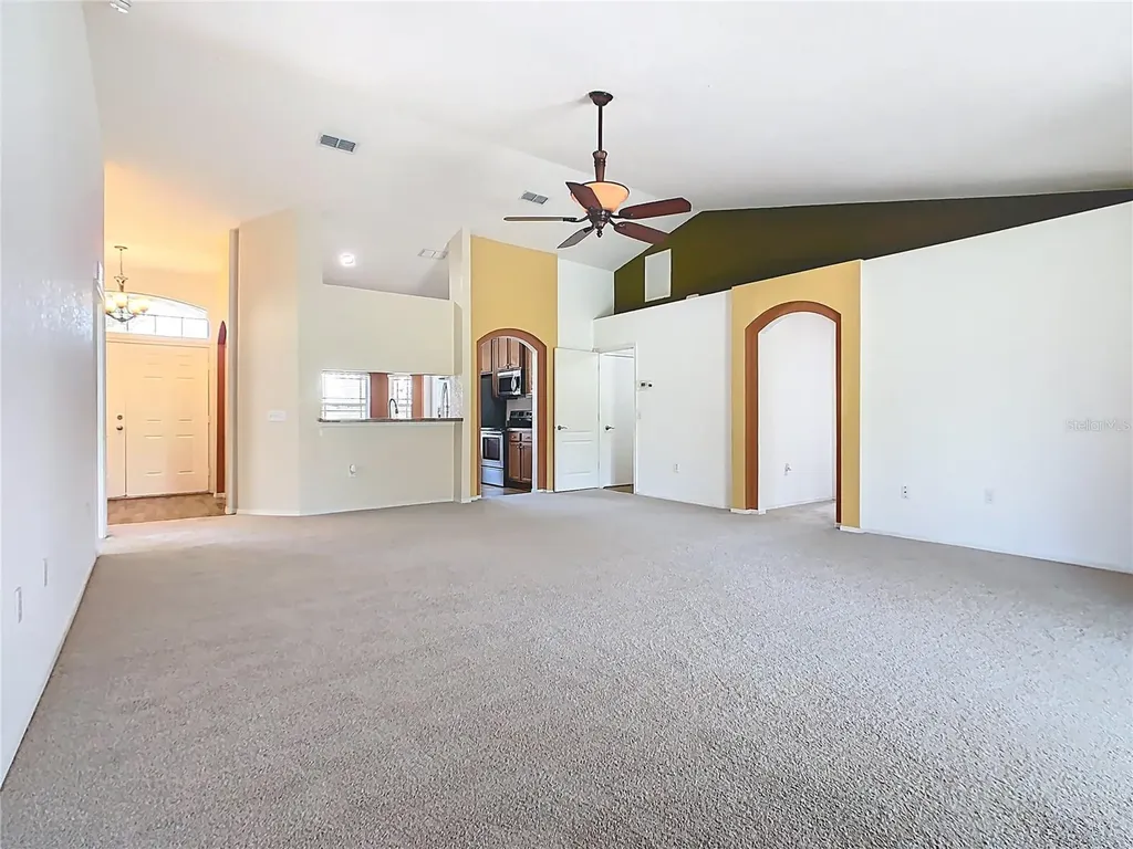 4240 Dinner Lake Street Lake Wales FL 33859