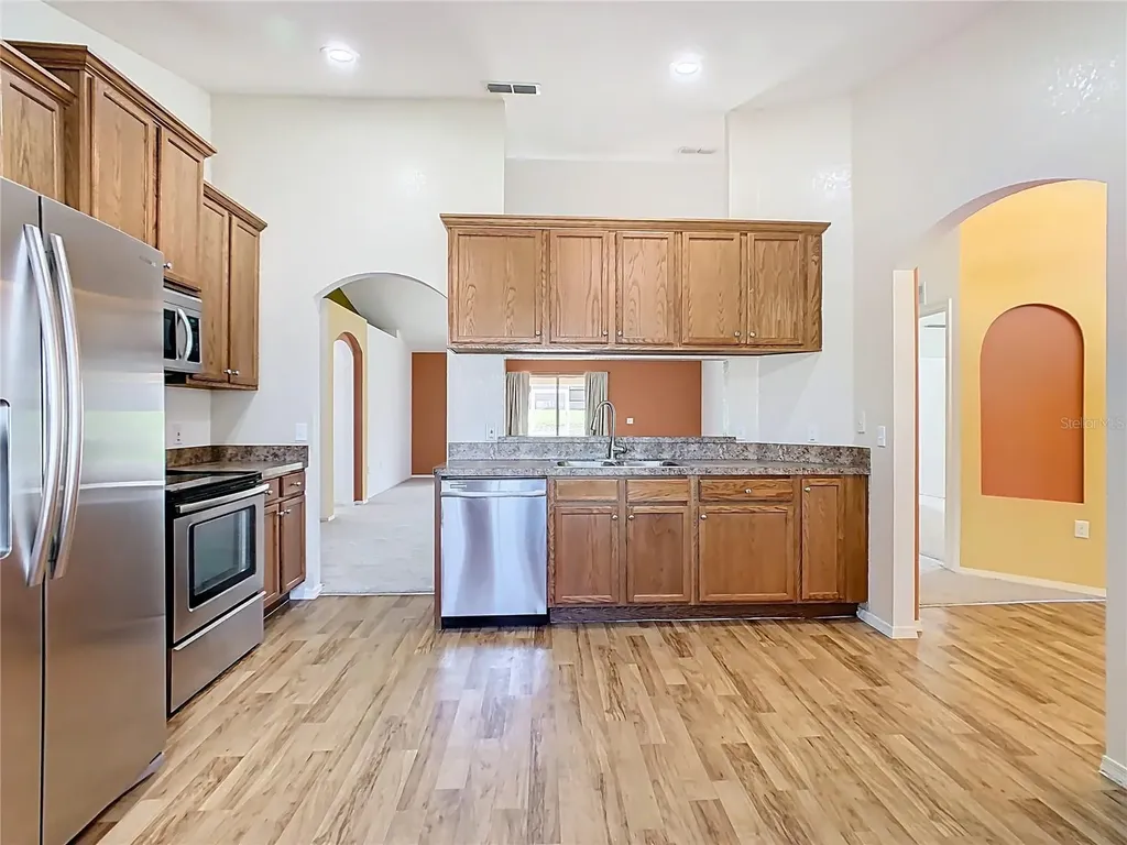 4240 Dinner Lake Street Lake Wales FL 33859