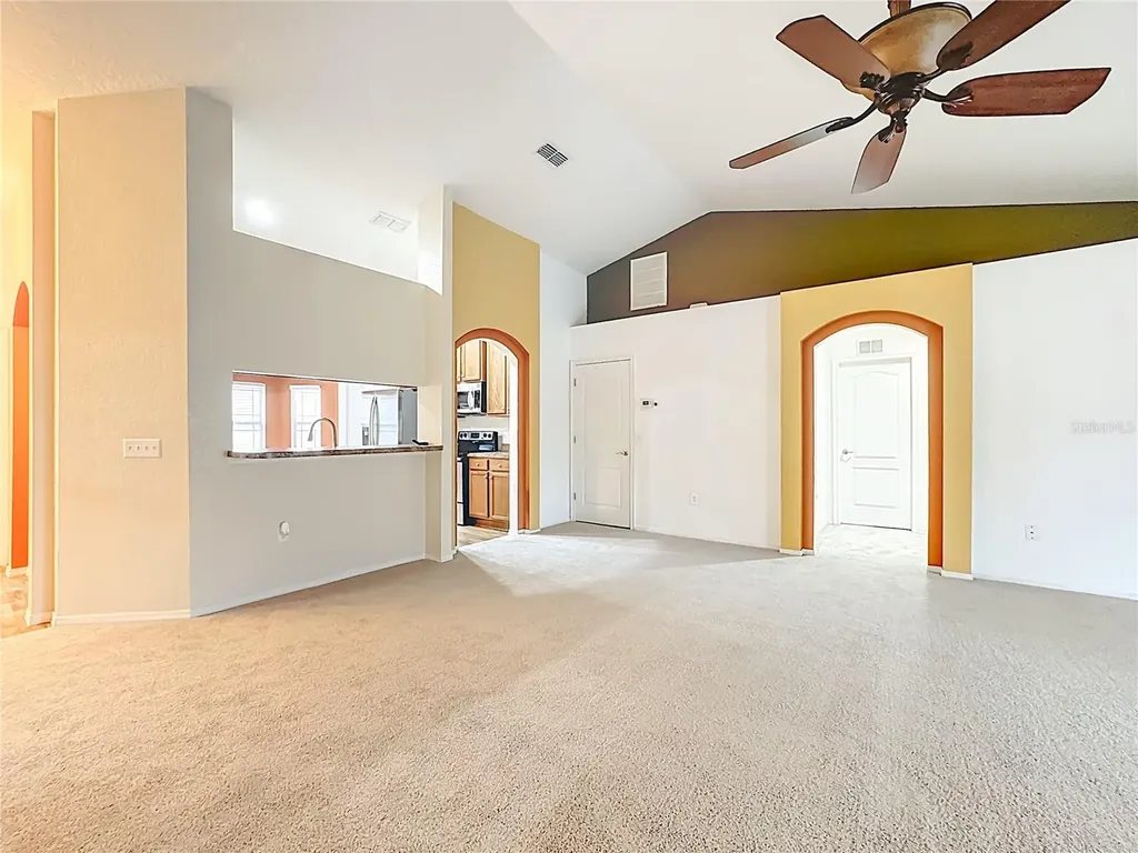 4240 Dinner Lake Street Lake Wales FL 33859