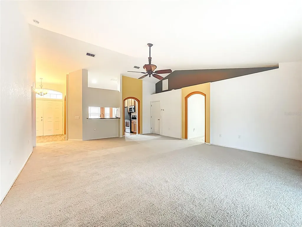 4240 Dinner Lake Street Lake Wales FL 33859