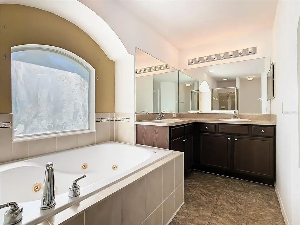 4240 Dinner Lake Street Lake Wales FL 33859