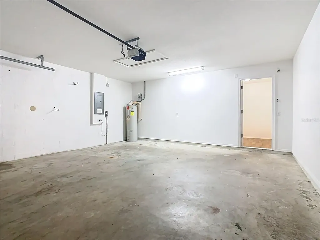 4240 Dinner Lake Street Lake Wales FL 33859