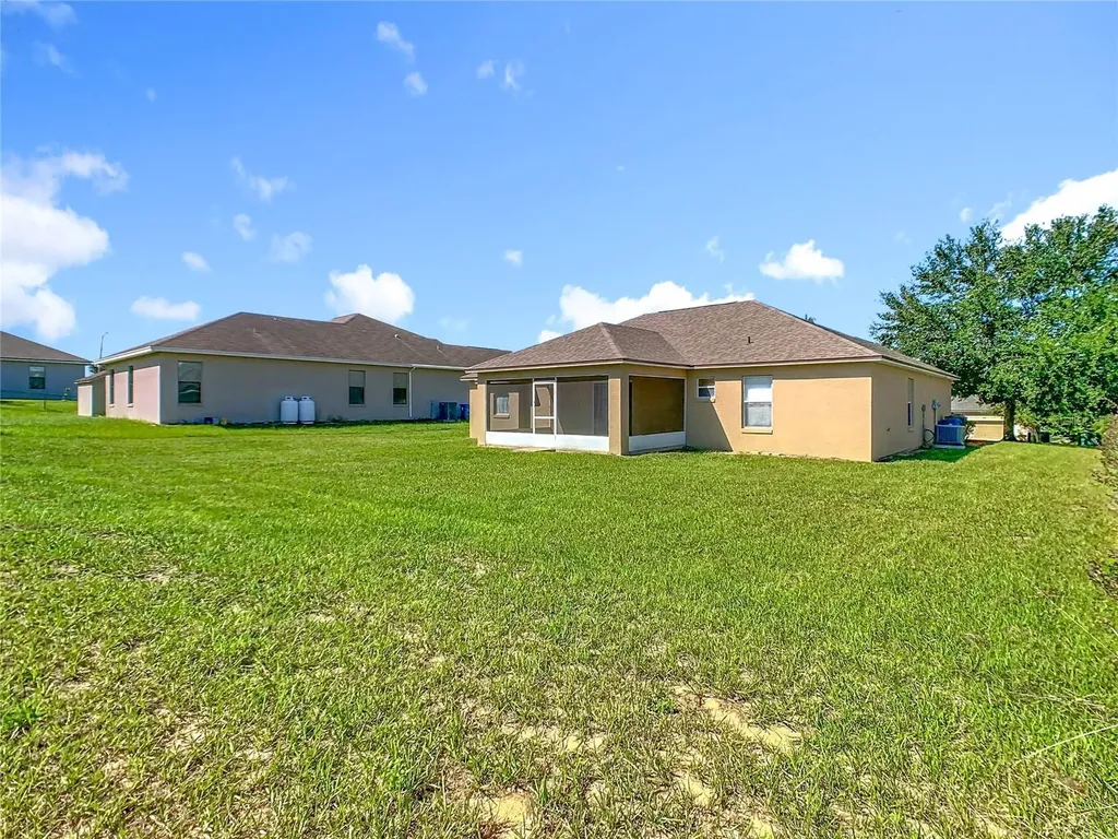 4240 Dinner Lake Street Lake Wales FL 33859