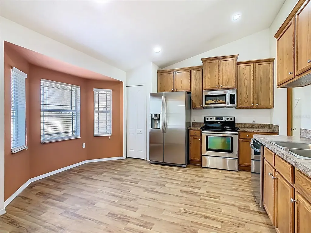 4240 Dinner Lake Street Lake Wales FL 33859