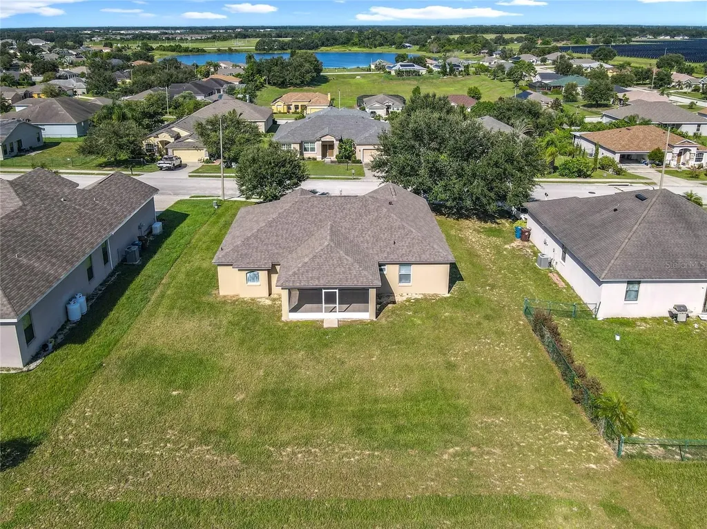 4240 Dinner Lake Street Lake Wales FL 33859