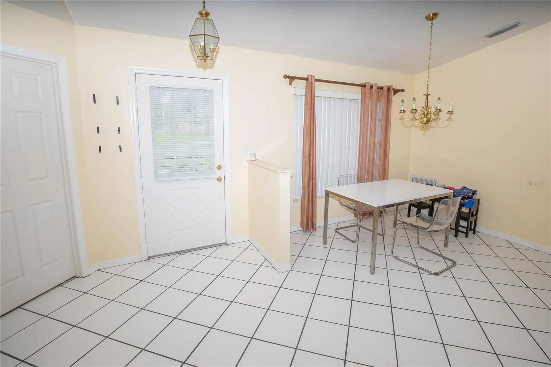 2773 Woodstream Circle Kissimmee FL 34743