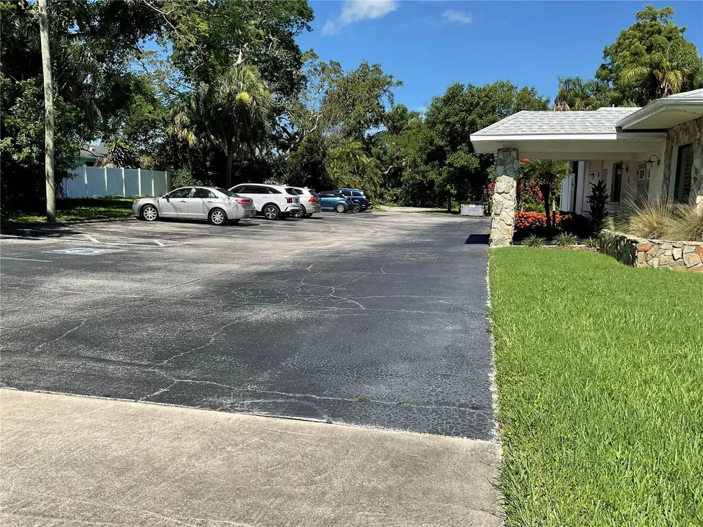 1330 Pinehurst Road Dunedin FL 34698