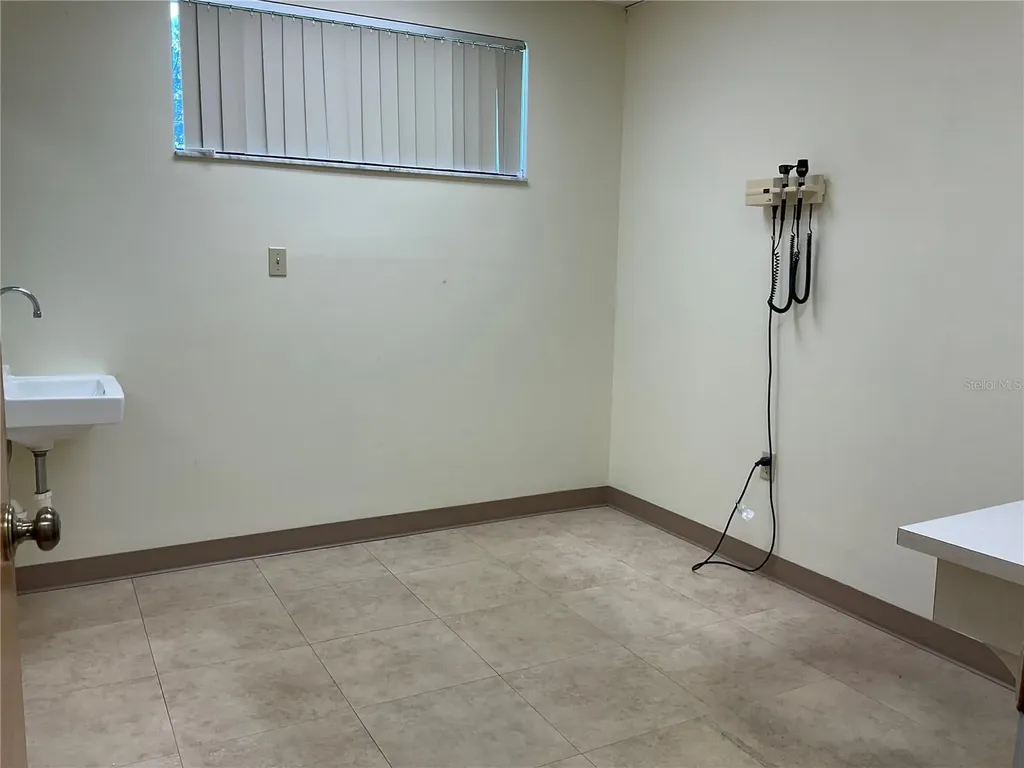 1330 Pinehurst Road Dunedin FL 34698