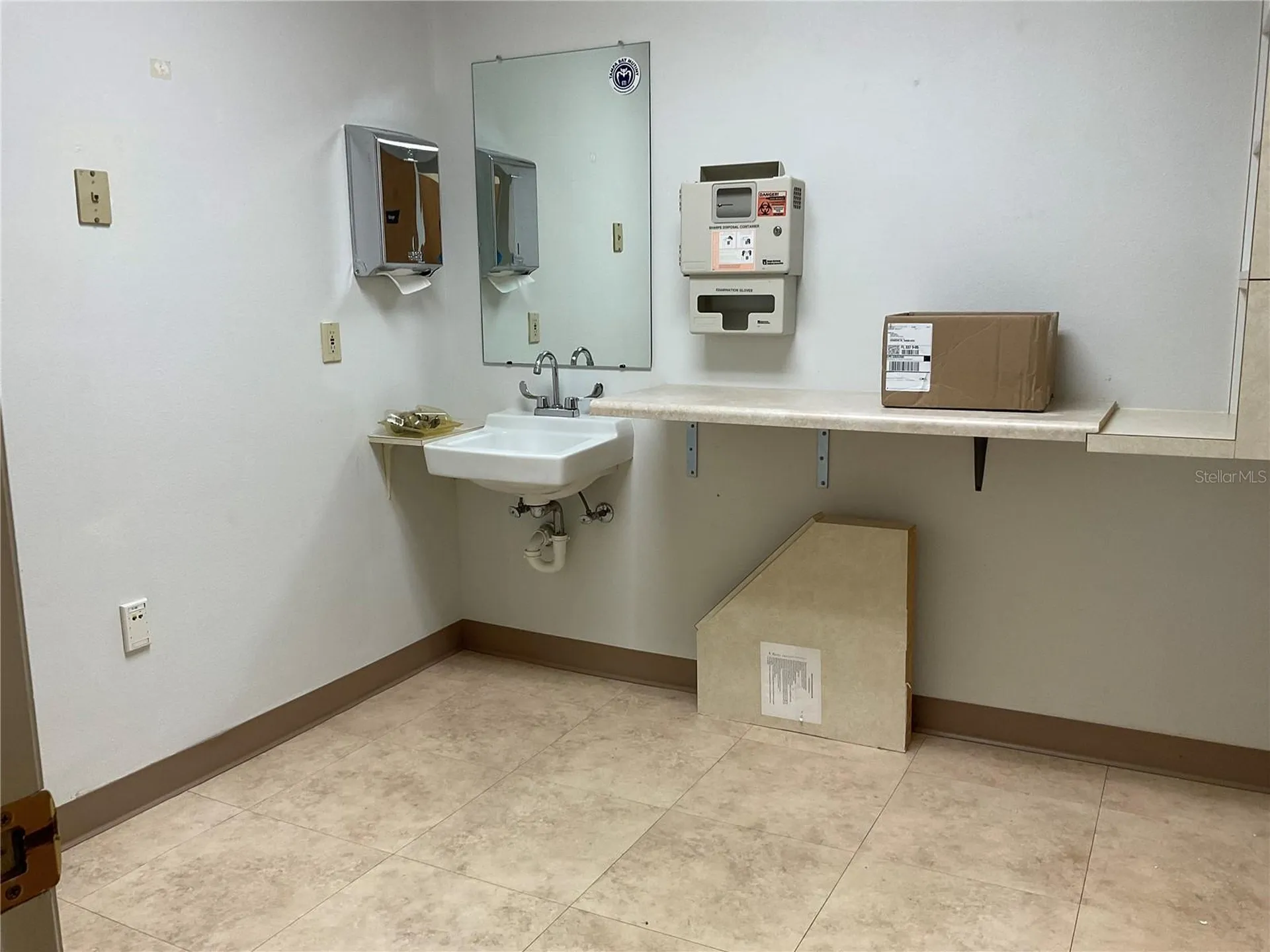 1330 Pinehurst Road Dunedin FL 34698