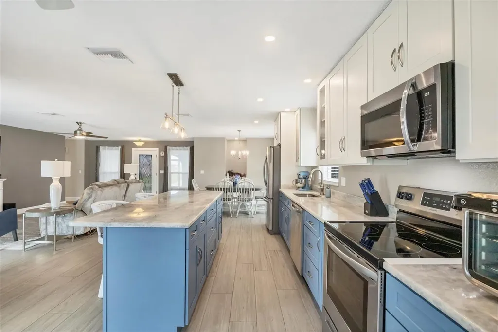181 Caddy Road Rotonda West FL 33947