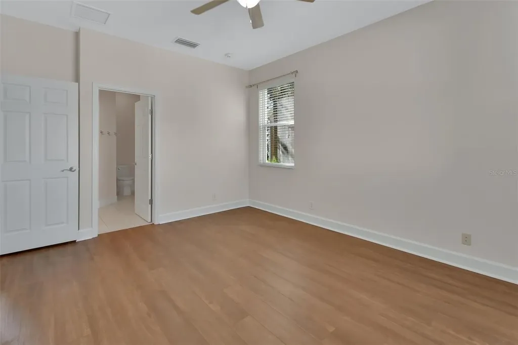 214 Woodhouse Lane Deland FL 32724