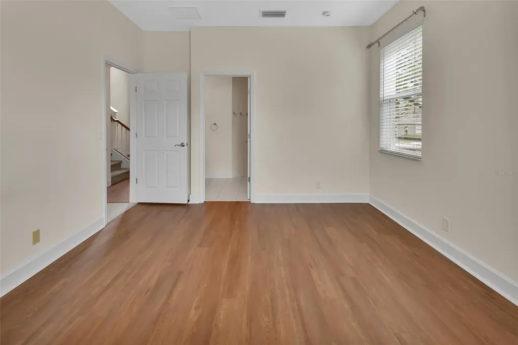 214 Woodhouse Lane Deland FL 32724