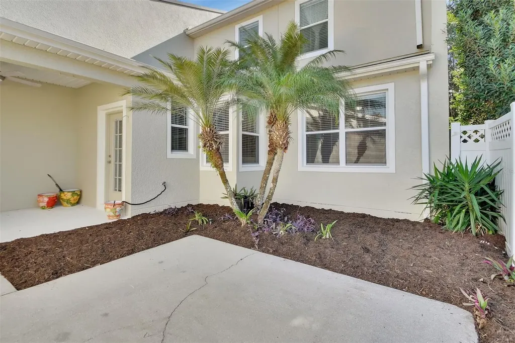 214 Woodhouse Lane Deland FL 32724