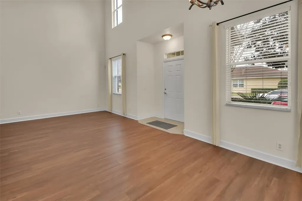 214 Woodhouse Lane Deland FL 32724
