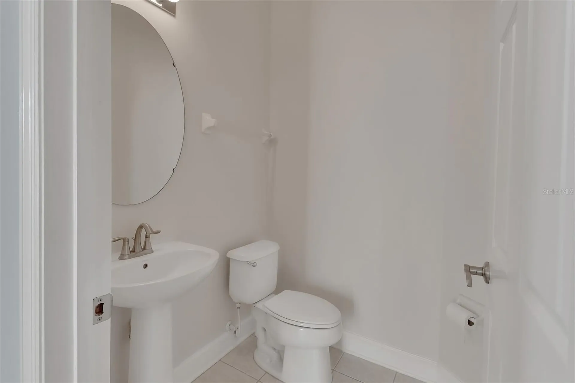 214 Woodhouse Lane Deland FL 32724