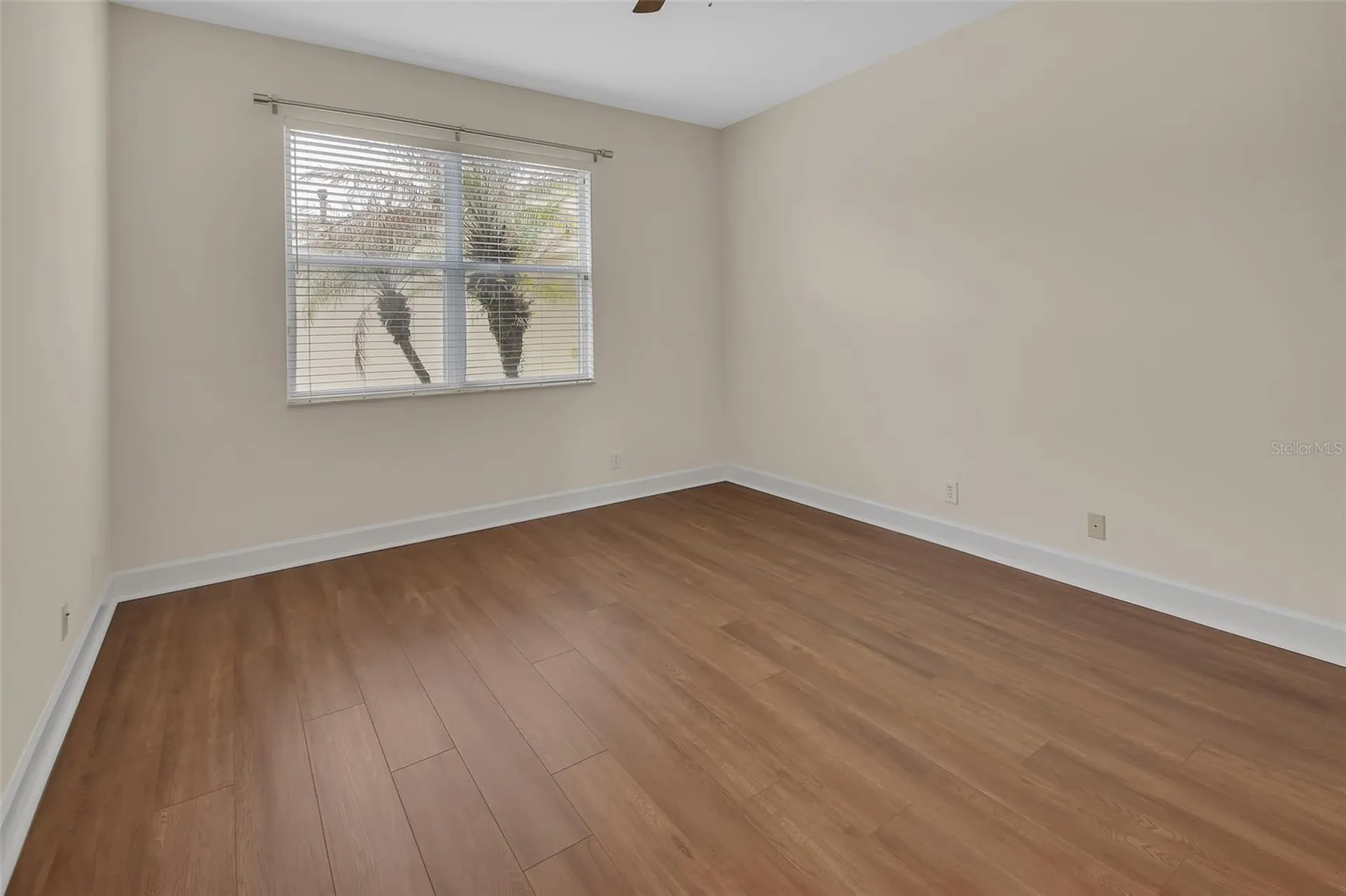 214 Woodhouse Lane Deland FL 32724
