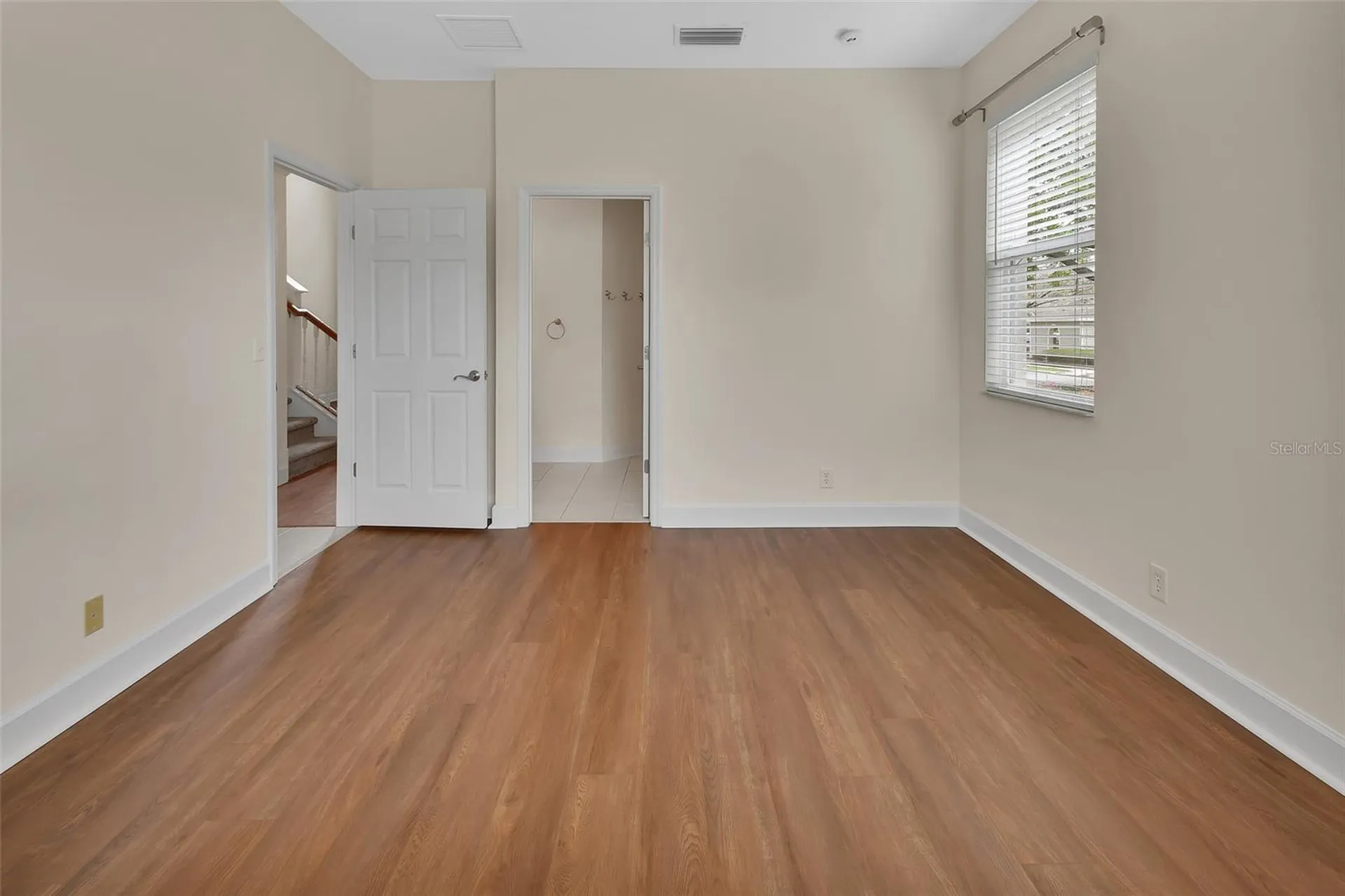 214 Woodhouse Lane Deland FL 32724