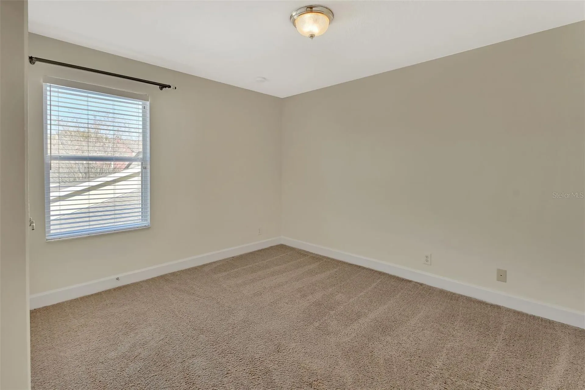 214 Woodhouse Lane Deland FL 32724