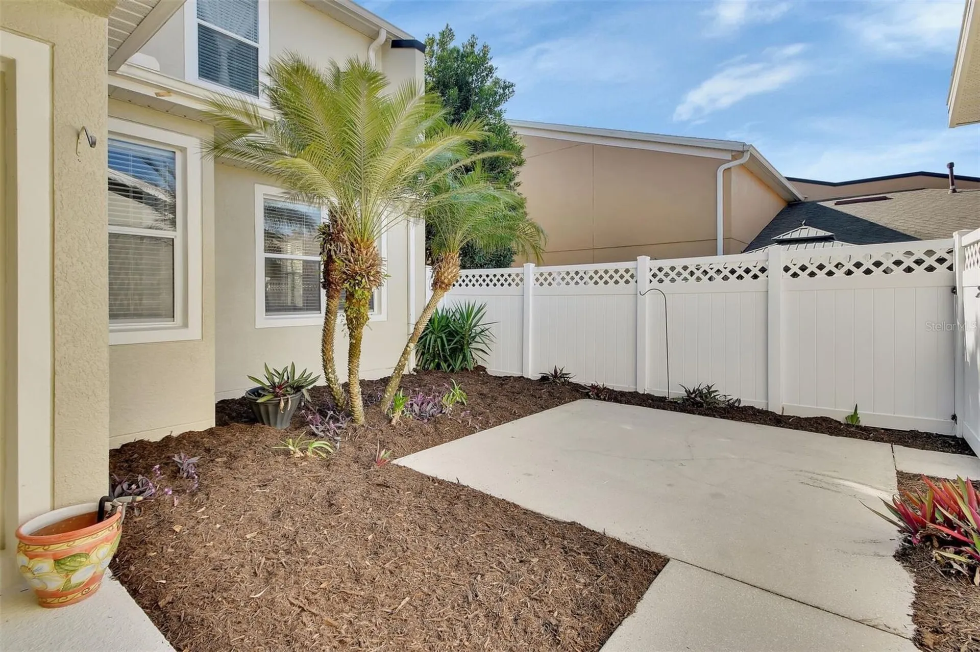 214 Woodhouse Lane Deland FL 32724