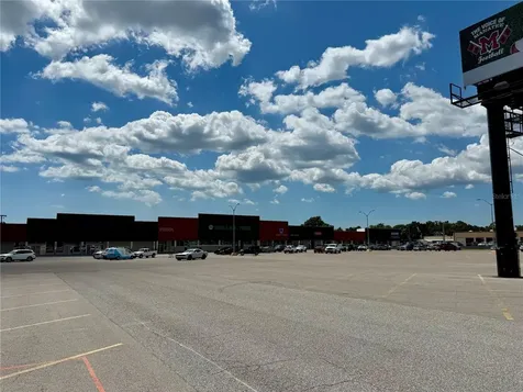 6812 14th Street W Bradenton FL 34207