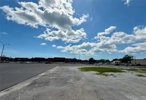 6812 14th Street W Bradenton FL 34207