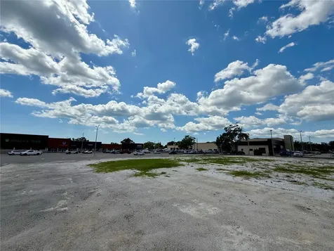 6812 14th Street W Bradenton FL 34207